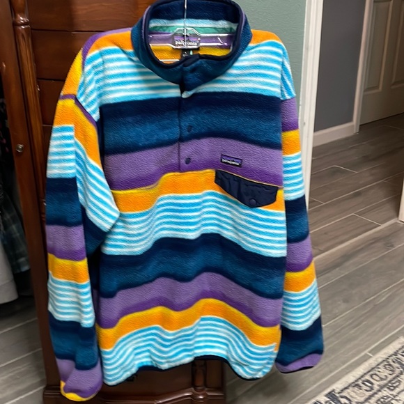 Patagonia Other - Patagonia synchilla color block pullover